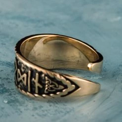 Anneau Valknut Runique En Bronze 13 Anneau Valknut Runique En Bronze -vêtements Soldes Magasin anneau en bronze runique valknut