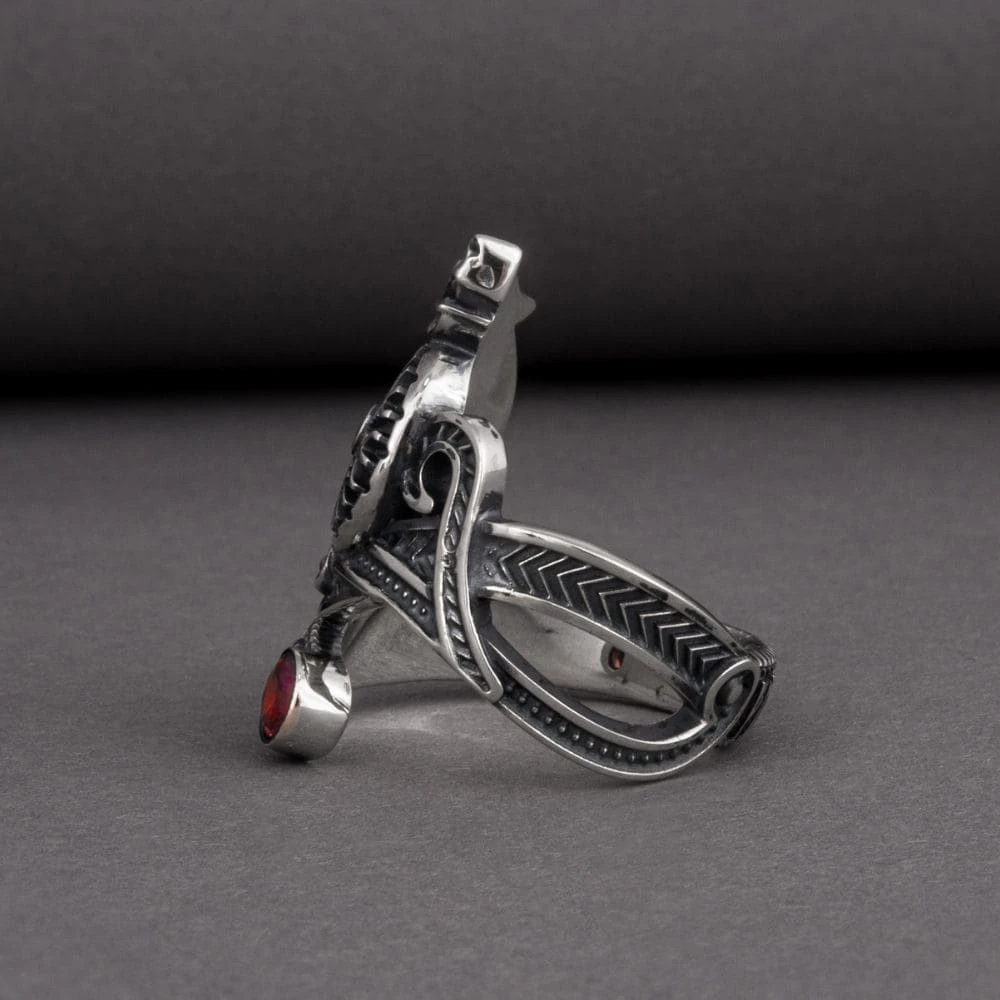 Bague Fenrir En Argent Et Pierre Rouge 5 Bague Fenrir En Argent Et Pierre Rouge – Image 3