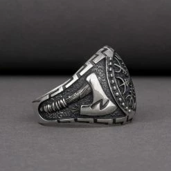 Bague Aegishjalmur Et Haches Nordiques 10 Bague Aegishjalmur Et Haches Nordiques -vêtements Soldes Magasin bague argent viking aegishjalmur decoree de deux haches nordiques
