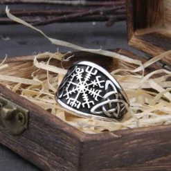 Bague Compas De Vegvisir 14 Bague Compas De Vegvisir -vêtements Soldes Magasin bague boussole vegvisir