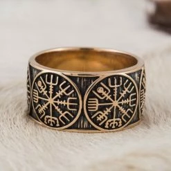 Anneau Compas De Vegvisir En Bronze 11 Anneau Compas De Vegvisir En Bronze -vêtements Soldes Magasin bague en bronze compas de vegvisir