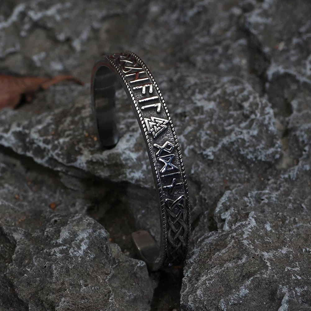 Bracelet Torque Symbole Valknut En Acier 7 Bracelet Torque Symbole Valknut En Acier – Image 5