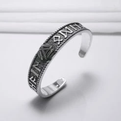 Bracelet Runes Viking En Argent 9 Bracelet Runes Viking En Argent -vêtements Soldes Magasin bracelet valknut argent