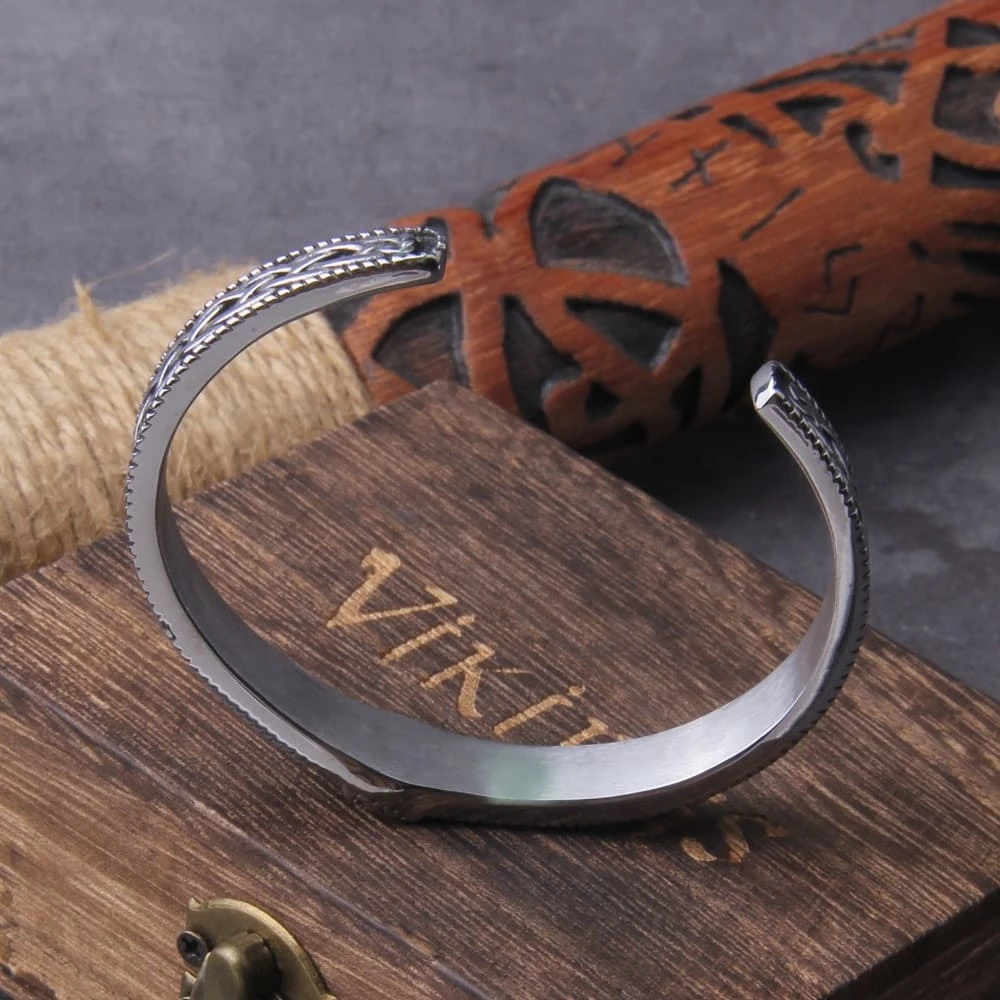 Bracelet Viking Marteau De Thor En Acier 10 Bracelet Viking Marteau De Thor En Acier – Image 8