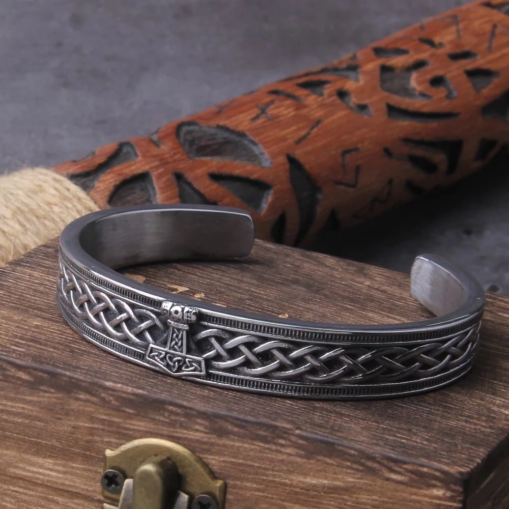 Bracelet Viking Marteau De Thor En Acier 6 Bracelet Viking Marteau De Thor En Acier – Image 4