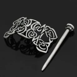 Broche Stylisée Viking -vêtements Soldes Magasin broche en metal style viking