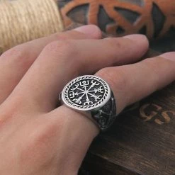 Chevalière Vegvisir En Acier 17 Chevalière Vegvisir En Acier -vêtements Soldes Magasin chevaliere vegvisir d acier