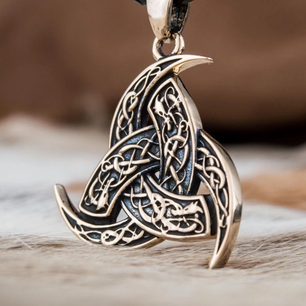 Collier Cornes D'Odin En Bronze 4 Collier Cornes D'Odin En Bronze – Image 2