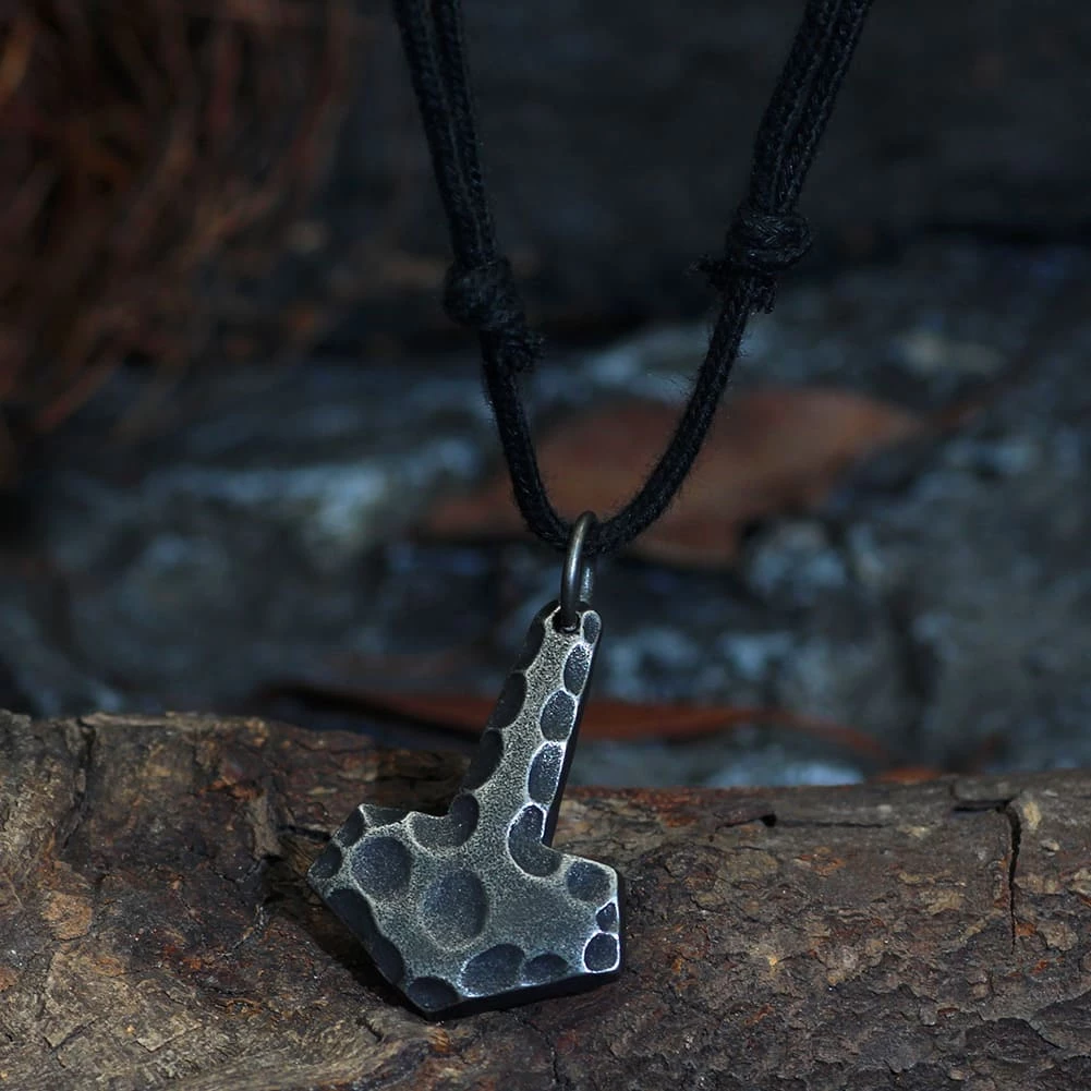 Collier Viking Marteau Mjolnir 4 Collier Viking Marteau Mjolnir – Image 2