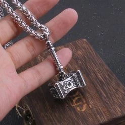Collier Marteau De Thor 11 Collier Marteau De Thor -vêtements Soldes Magasin collier marteau du dieu thor