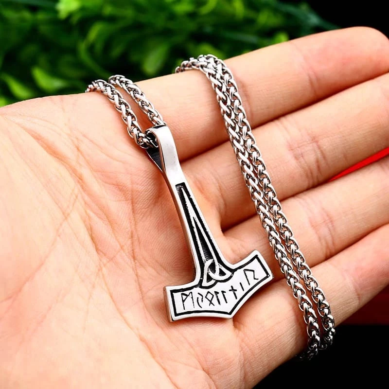 Collier Mjölnir Runique 4 Collier Mjölnir Runique – Image 2