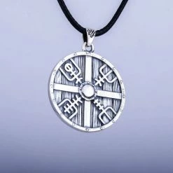 Collier Bouclier Du Roi Harald 8 Collier Bouclier Du Roi Harald -vêtements Soldes Magasin collier viking harald argent