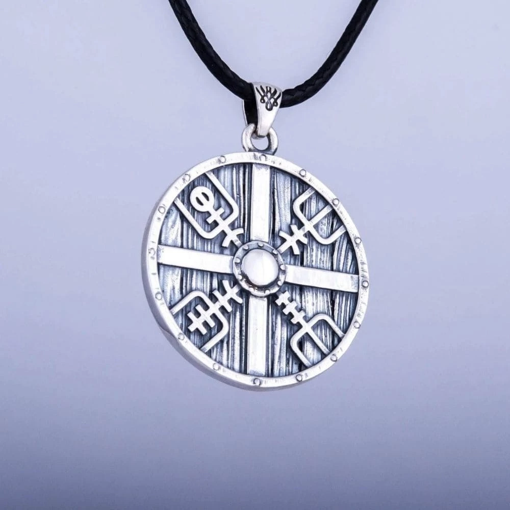 Collier Bouclier Du Roi Harald 5 Collier Bouclier Du Roi Harald – Image 3