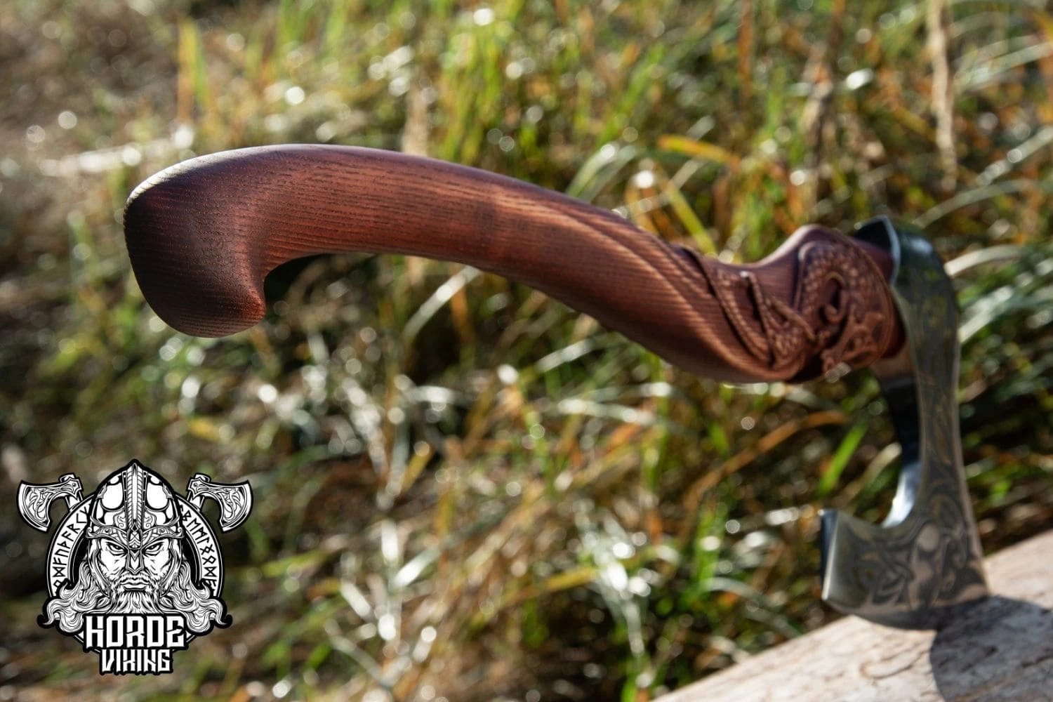 Hache Viking Forgée Décorée Du Loup Fenrir 4 Hache Viking Forgée Décorée Du Loup Fenrir – Image 2
