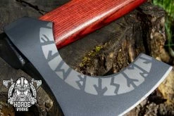 Hache Viking Gravée Du Symbole Vegvisir 17 Hache Viking Gravée Du Symbole Vegvisir -vêtements Soldes Magasin hache viking gravures