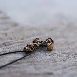 Pendentif Croix Islandaise En Bronze 9 Pendentif Croix Islandaise En Bronze -vêtements Soldes Magasin pendentif en bronze croix olaf marteau de thor