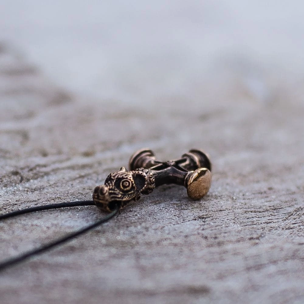 Pendentif Croix Islandaise En Bronze 5 Pendentif Croix Islandaise En Bronze – Image 3