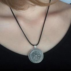 Pendentif Vegvisir En Argent 14 Pendentif Vegvisir En Argent -vêtements Soldes Magasin pendentif vegvisir argent massif