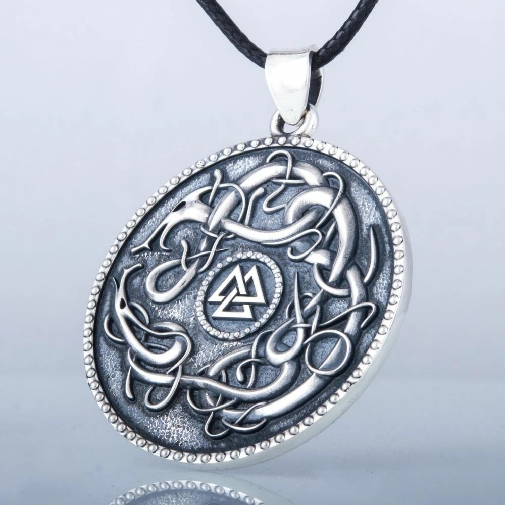 Pendentif Valknut En Argent 7 Pendentif Valknut En Argent – Image 5